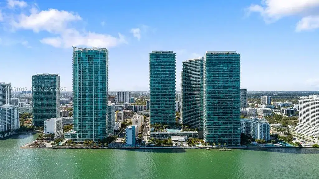 2 bedroom 3 bath Residential for sale at 650 NE 32nd St # 2205, Miami FL 33137