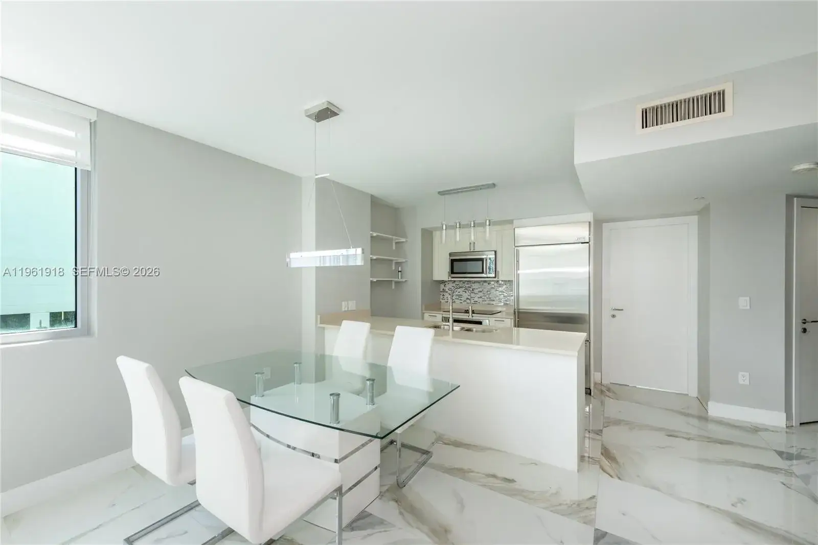 2 bedroom 2 bath Residential for sale at 55 SE 6 ST # 1207, Miami FL 33131