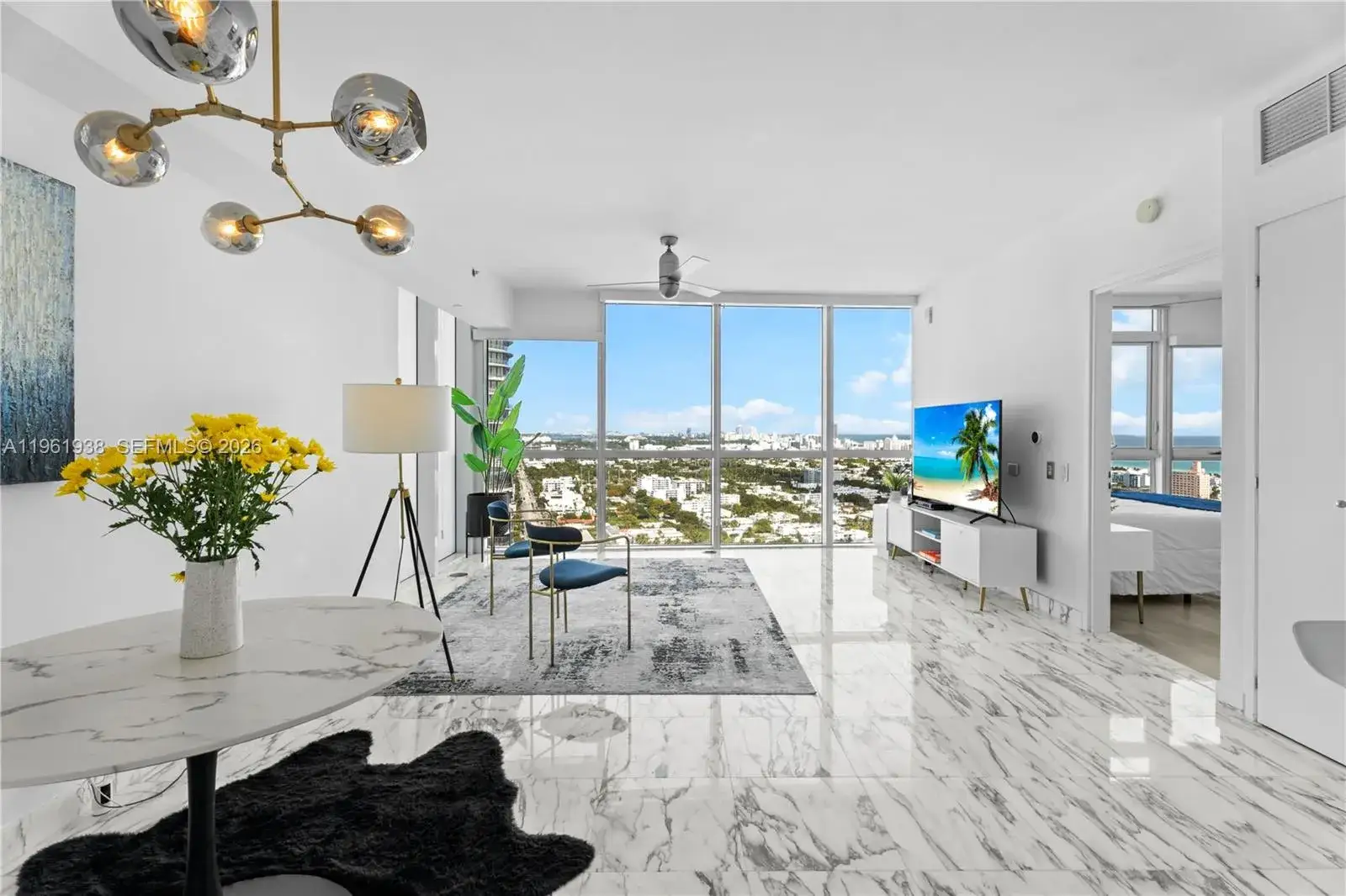 1 bedroom 1 bath Residential for sale at 450 Alton Rd # 3008, Miami Beach FL 33139