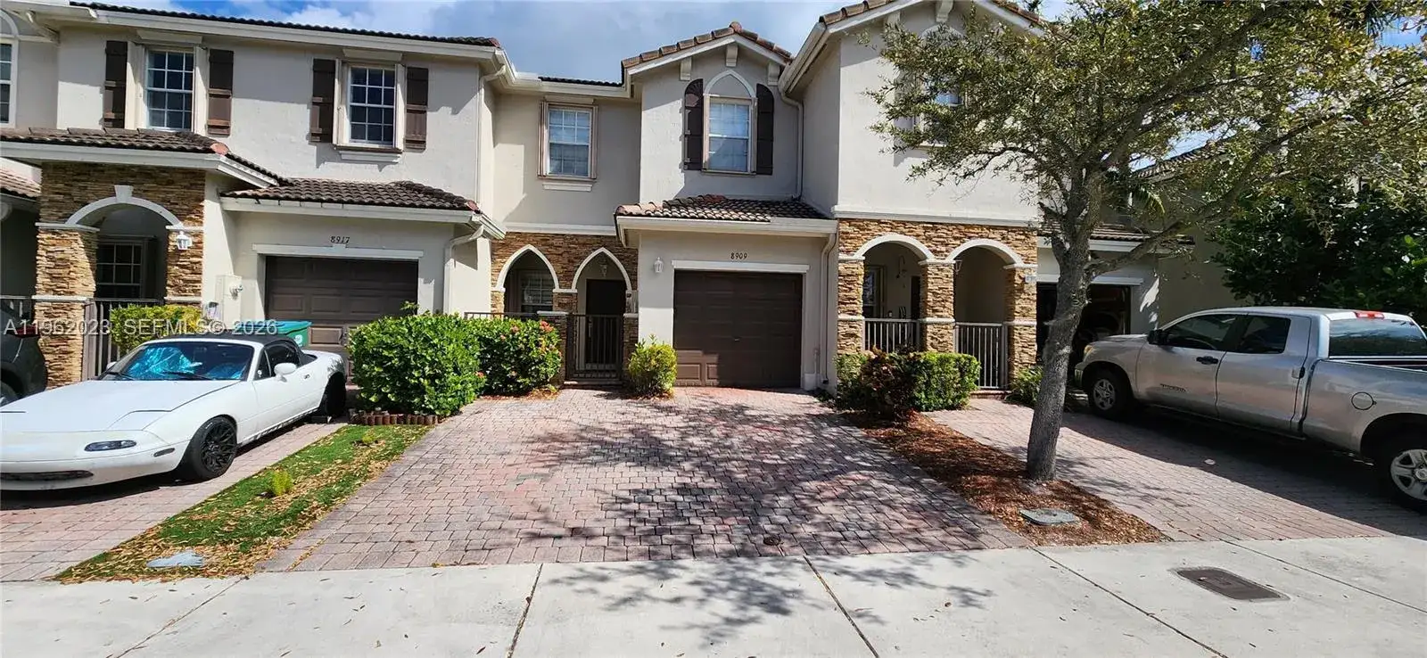 3 bedroom 2 bath Residential for sale at 8909 SW 225th Ter, Cutler Bay FL 33190