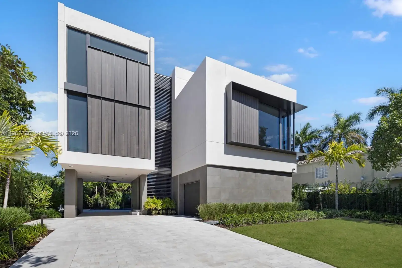 5 bedroom 4 bath Residential for sale at 621 W 44th St, Miami Beach FL 33140