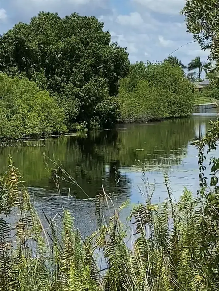 Land/Boat Docks for sale at 2 NW 13TH PL, Cape Coral FL 33993
