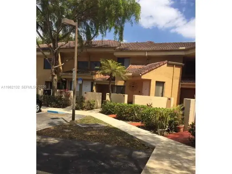 2 bedroom 2 bath Residential Lease for rent at 9733 SW 138th Ave, Miami FL 33186