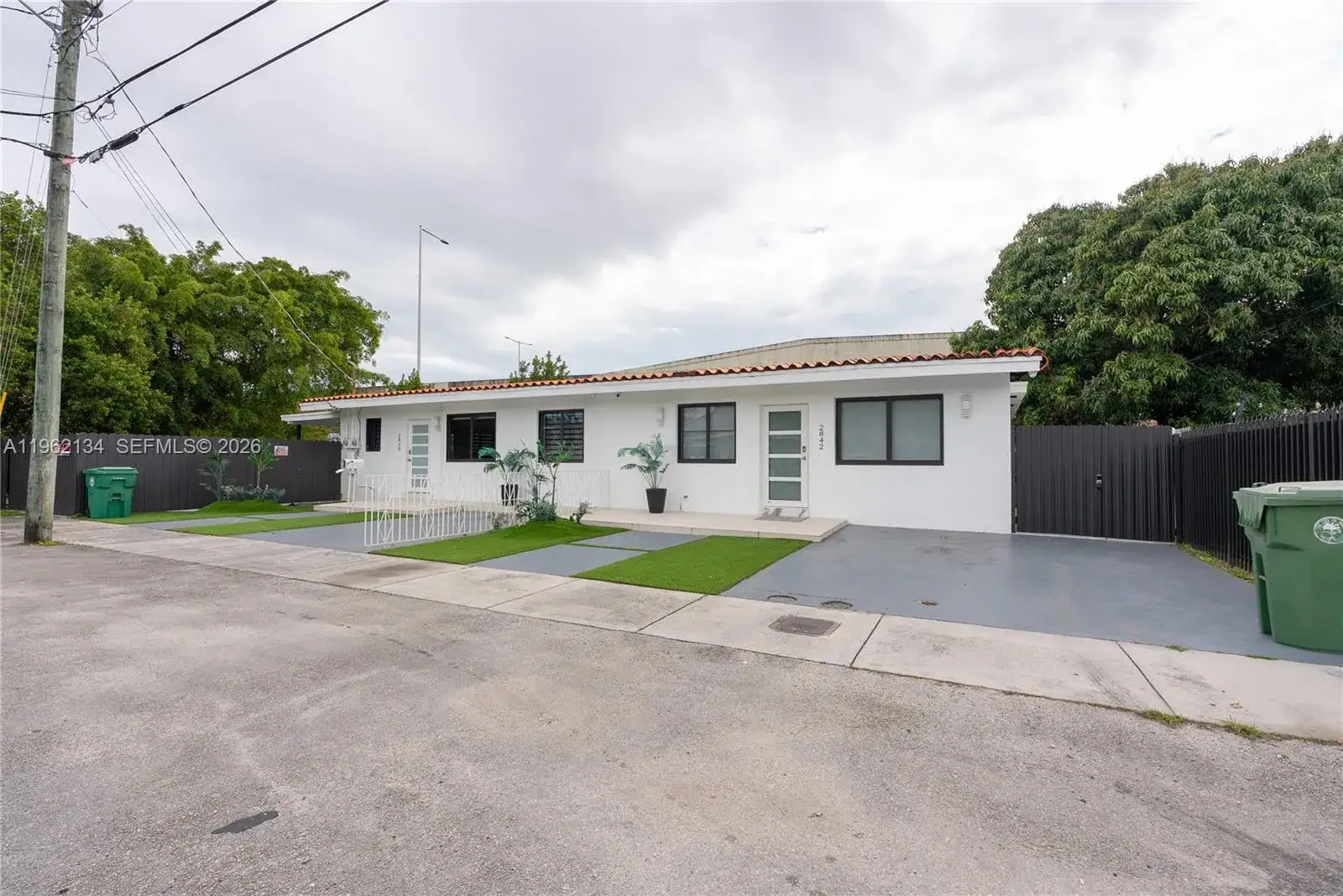 Residential Income for sale at 2840-2842 NW 13th St, Miami FL 33125