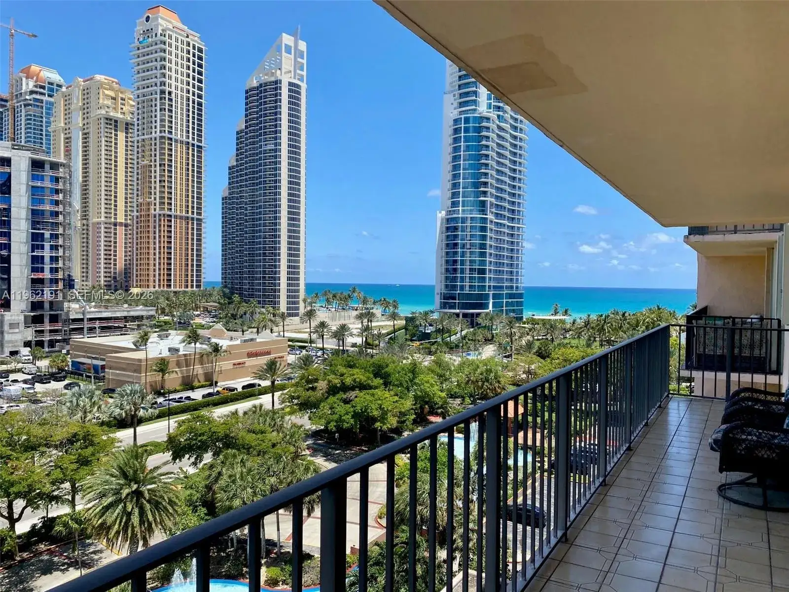 2 bedroom 2 bath Residential Lease for rent at 210 174th St # 912, Sunny Isles Beach FL 33160