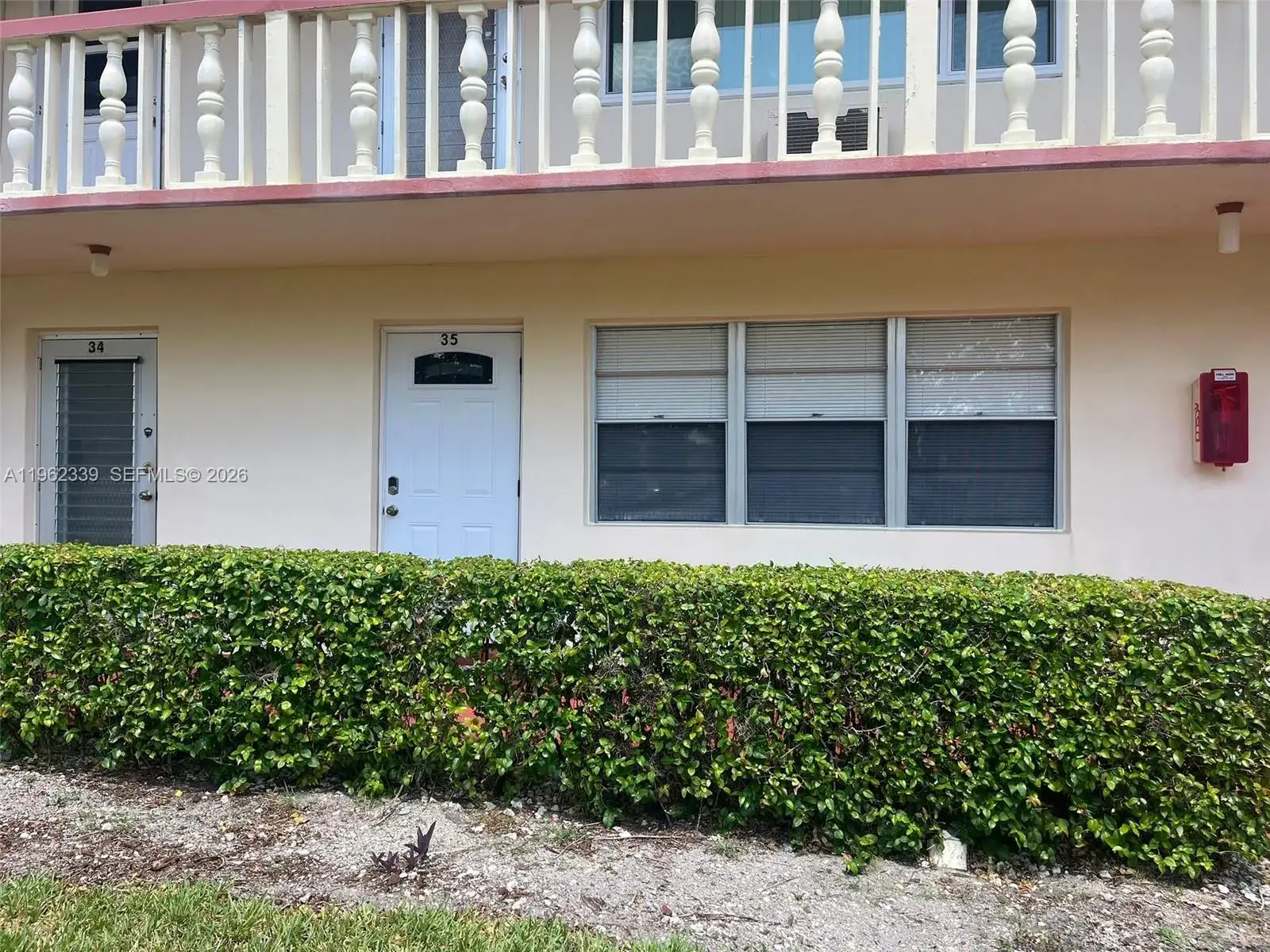 1 bedroom 1 bath Residential for sale at 35 Camden # B, West Palm Beach FL 33417
