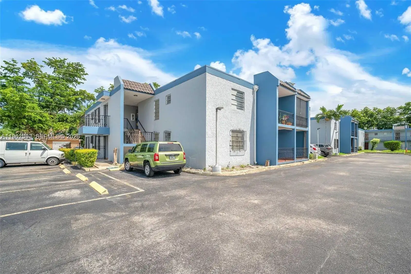 2 bedroom 1 bath Residential Lease for rent at 160 SW 30th Ave # 204A, Miami FL 33135