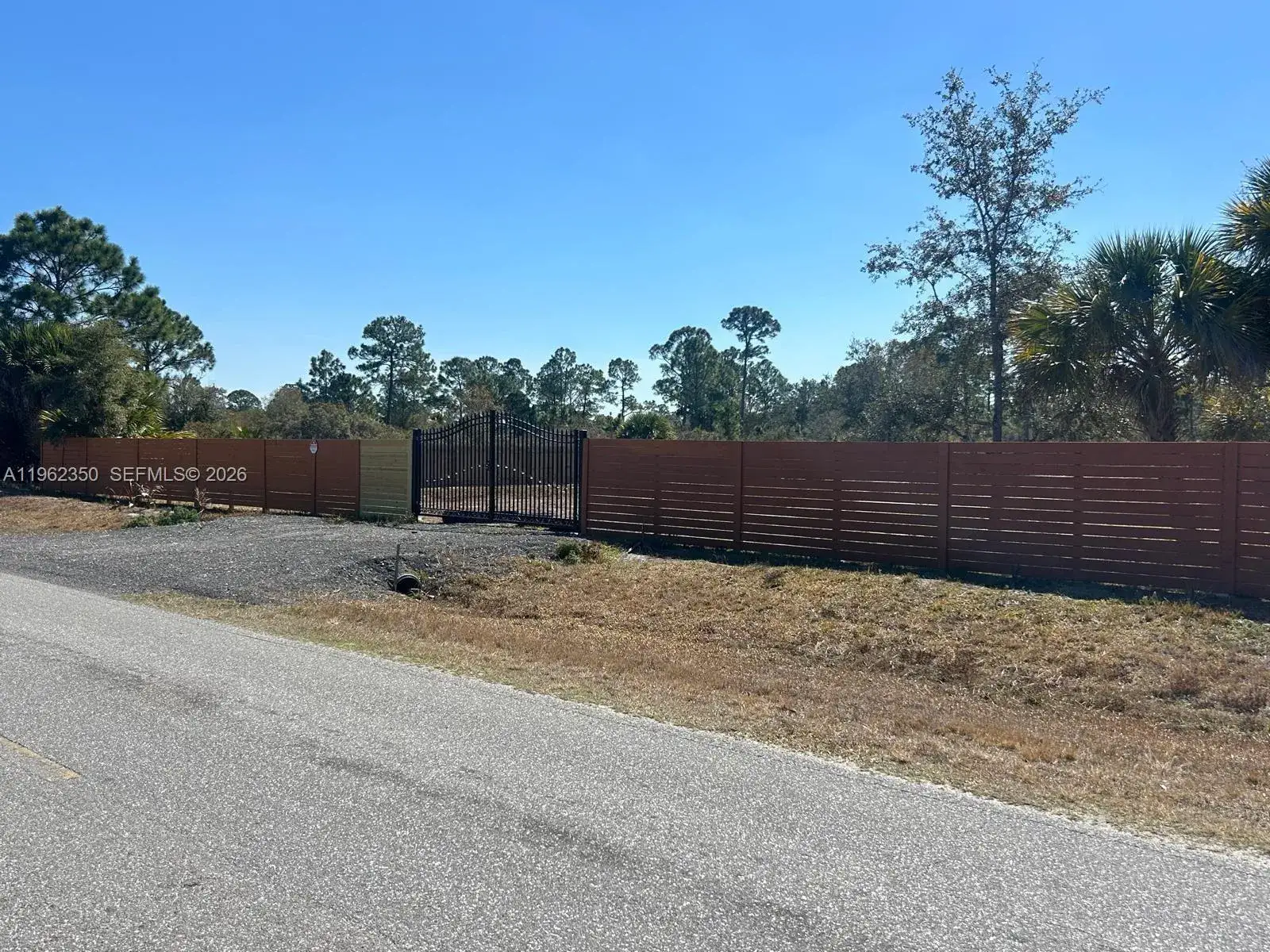 Land/Boat Docks for sale at 648 Hunting Club Ave, Clewiston FL 33440