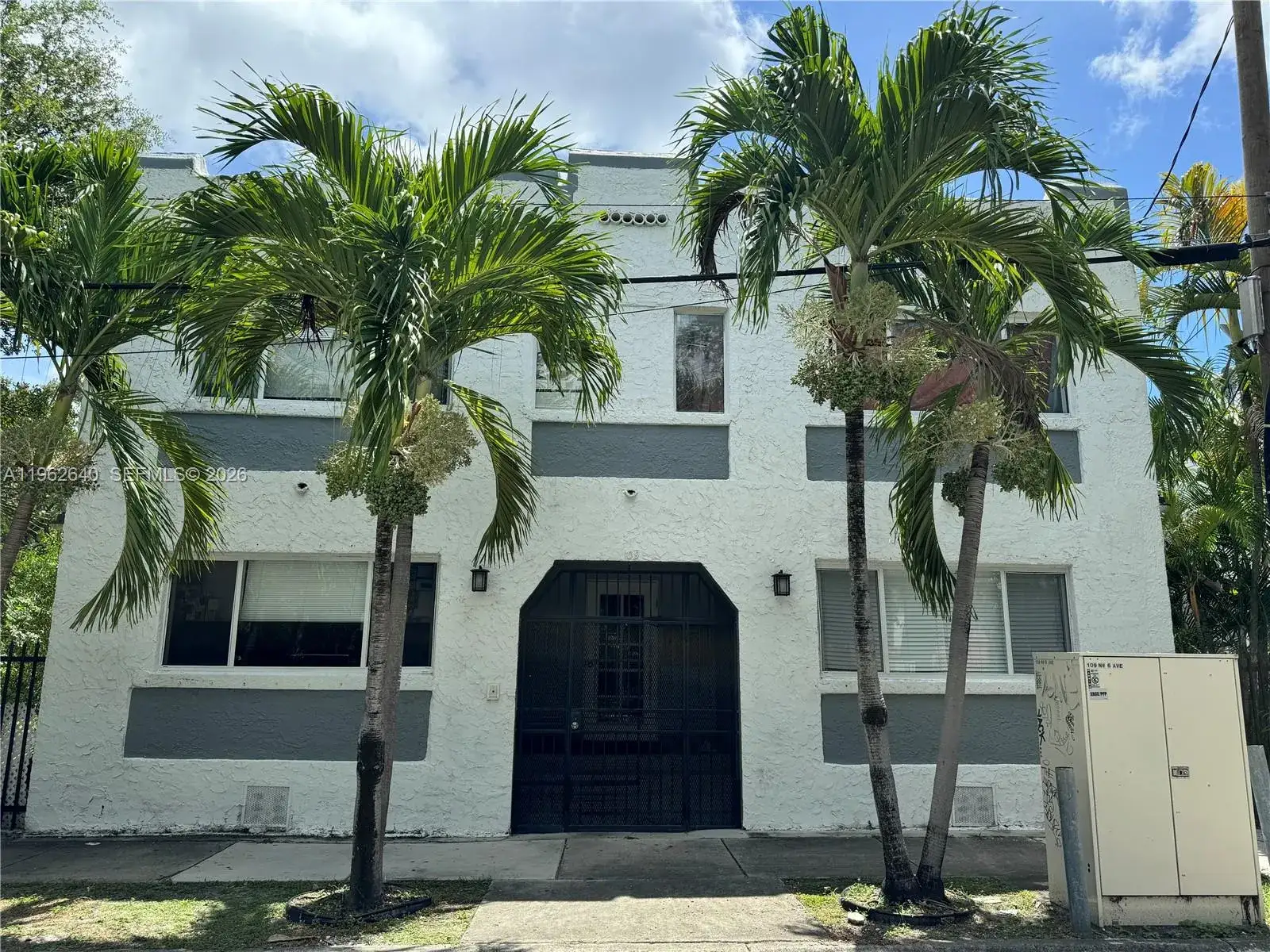 2 bedroom 1 bath Residential for sale at 103 NW 6th Ave # 2, Miami FL 33128