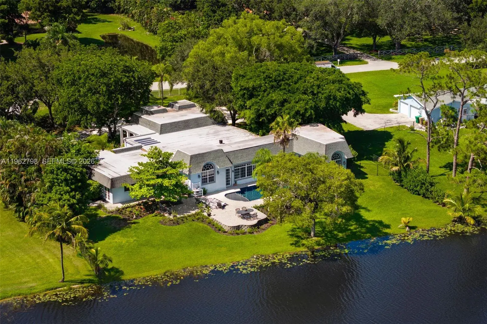 5 bedroom 4 bath Residential for sale at 11000 SW 25th St, Davie FL 33324