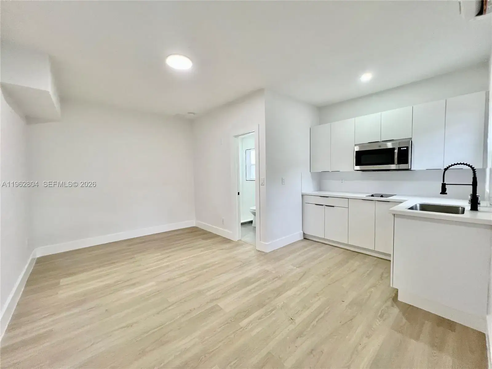 1 bath Residential Lease for rent at 2480 NW 96th St # B, Miami FL 33147