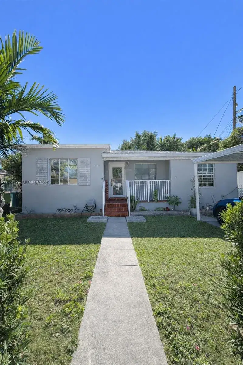 3 bedroom 1 bath Residential for sale at 2460 NW 33rd St, Miami FL 33142
