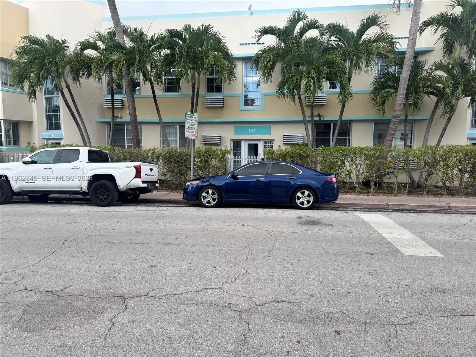 1 bedroom 1 bath Residential for sale at 637 12th St # 6, Miami Beach FL 33139