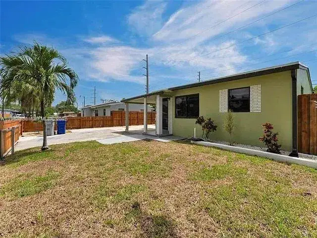 3 bedroom 2 bath Residential for sale at 2730 NE 16th Ave, Pompano Beach FL 33064