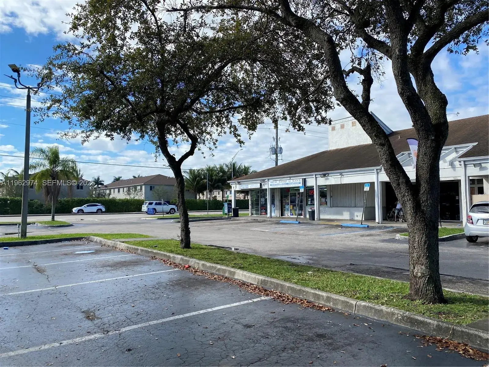 Commercial Sale for sale at 4040 SW 69th Ave, Miramar FL 33023