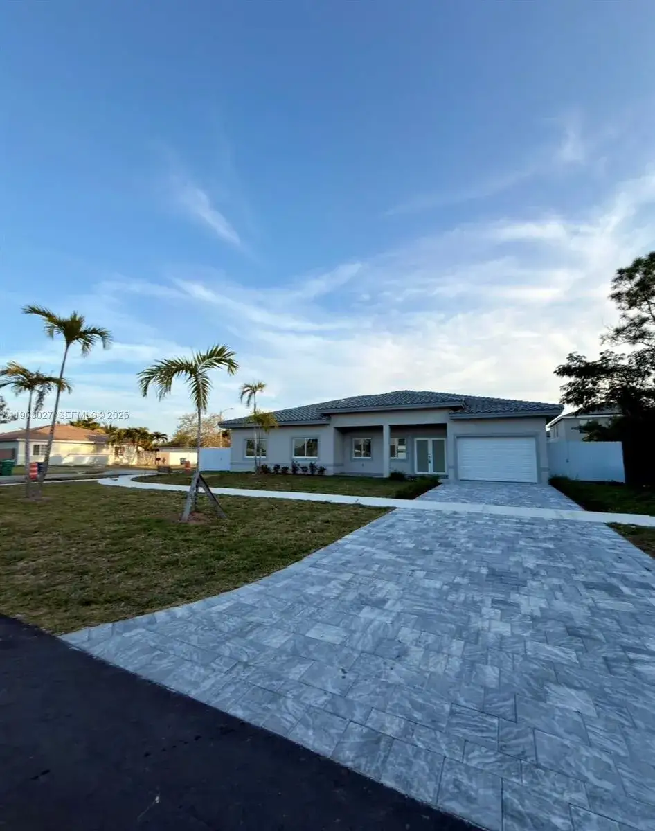 4 bedroom 3 bath Residential for sale at 12900 SW 264 ST, Homestead FL 33032