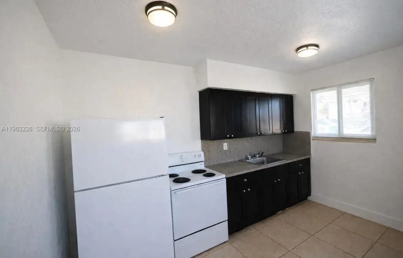 1 bedroom 1 bath Residential Lease for rent at 5700 SW 4th St # 1, Miami FL 33144
