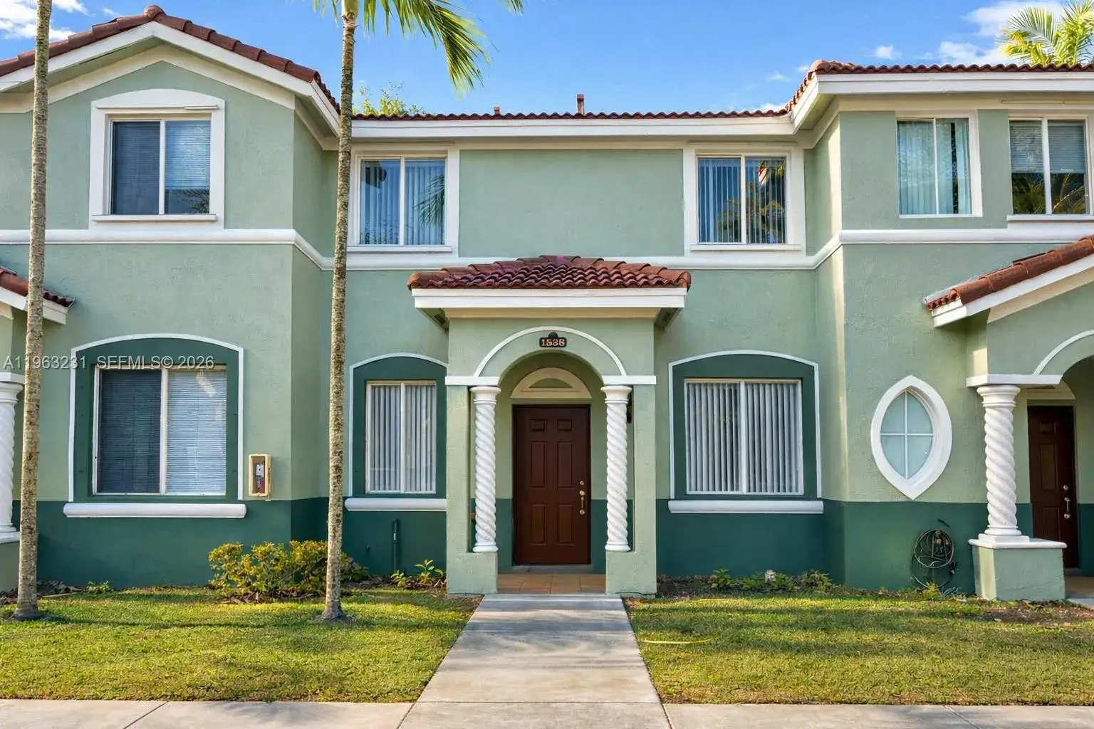 3 bedroom 2 bath Residential for sale at 1538 SE 24th Ct # 213, Homestead FL 33035