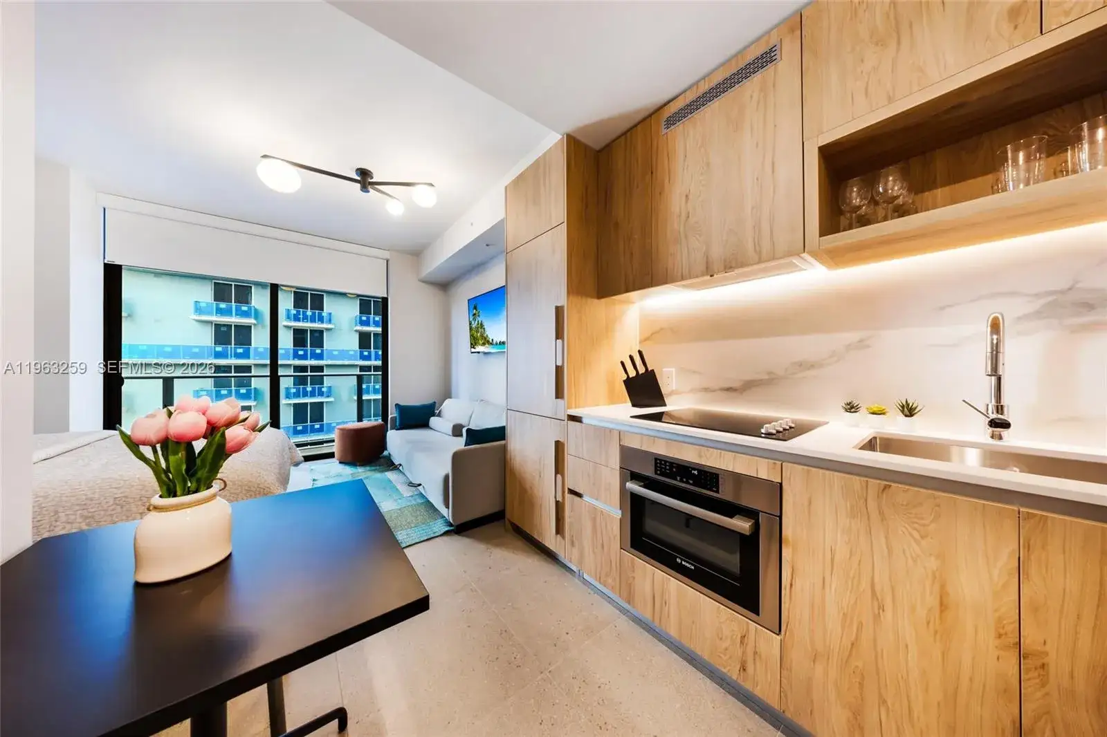 1 bath Residential Lease for rent at 11 NE 6th St # 1208, Miami FL 33132