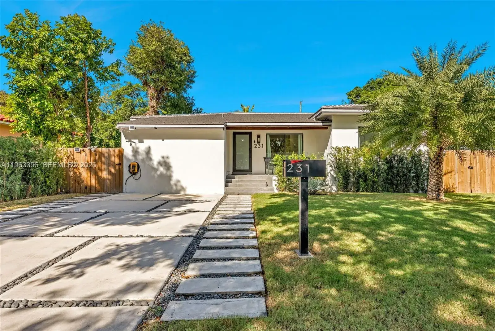 3 bedroom 2 bath Residential Lease for rent at 231 NE 45th St # 231, Miami FL 33137