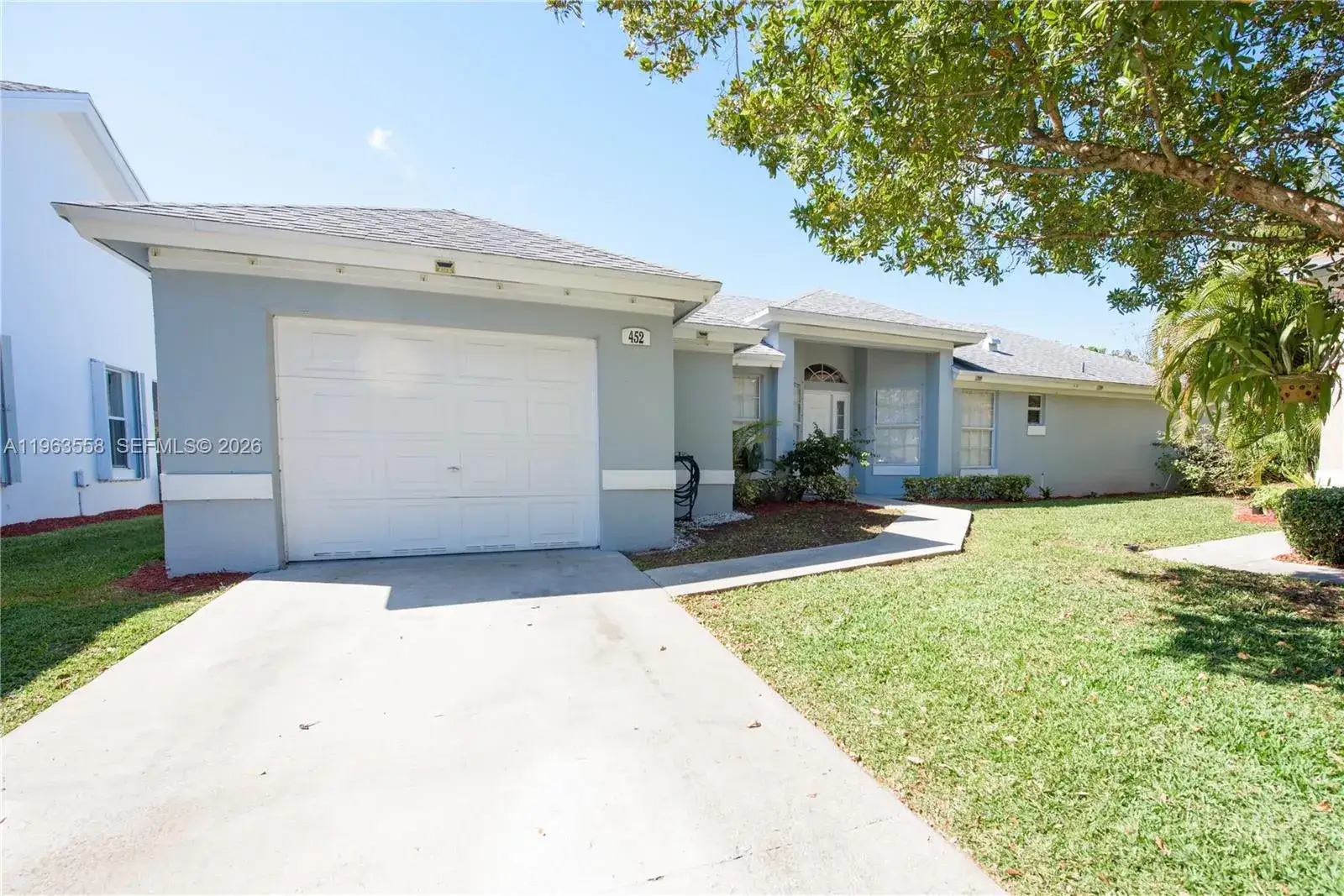 3 bedroom 2 bath Residential for sale at 452 SE 20th Dr, Homestead FL 33033