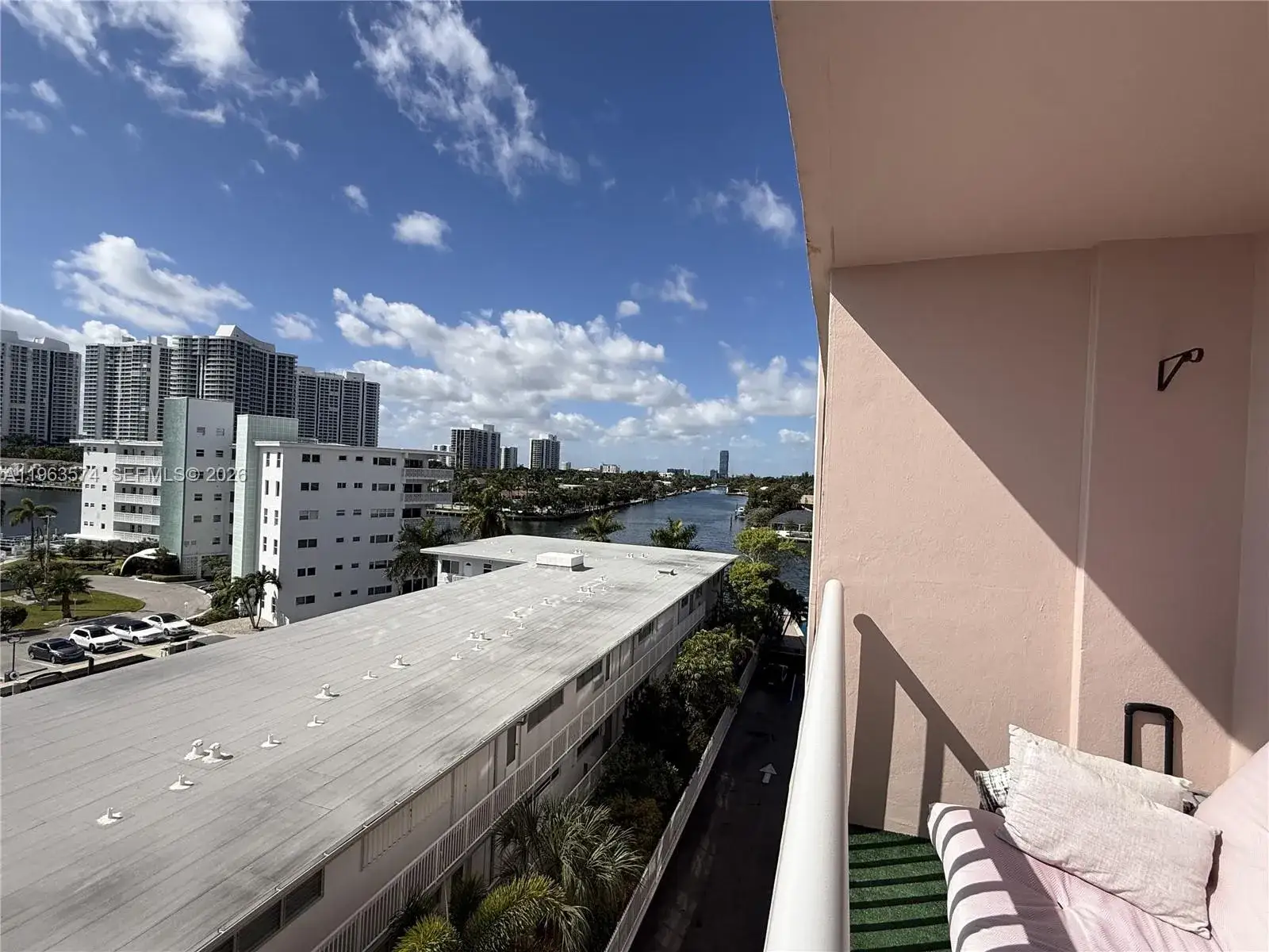 2 bedroom 2 bath Residential for sale at 3161 S Ocean Dr # 608, Hallandale Beach FL 33009