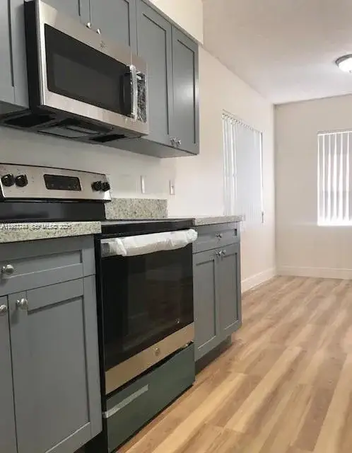 1 bedroom 1 bath Residential for sale at 9999 Summerbreeze Dr # 414, Sunrise FL 33322
