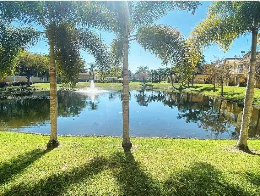 2 bedroom 2 bath Residential Lease for rent at 4020 NW 90th Ave # 4020, Sunrise FL 33351