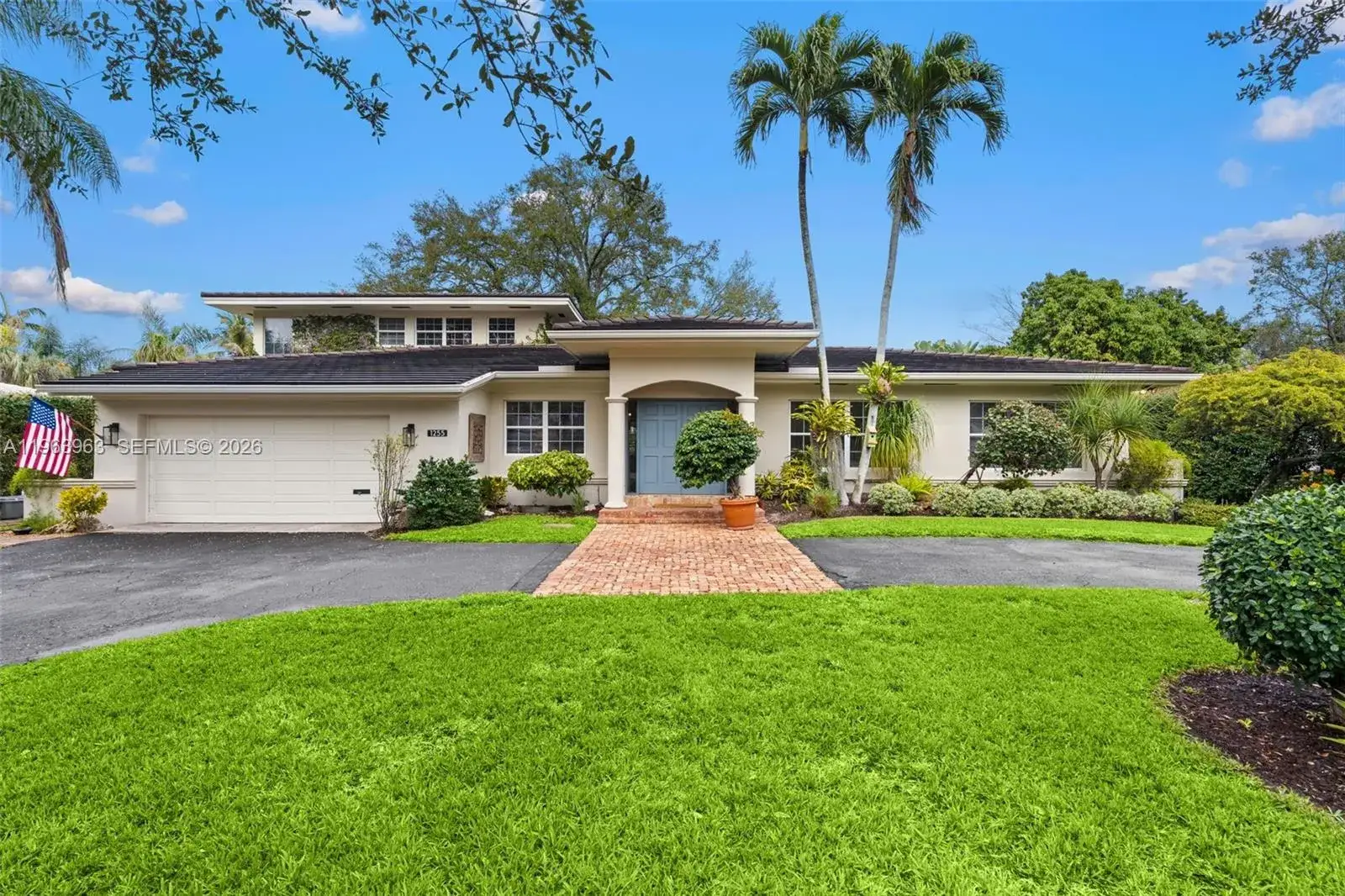 4 bedroom 4 bath Residential for sale at 1255 Algardi Ave, Coral Gables FL 33146