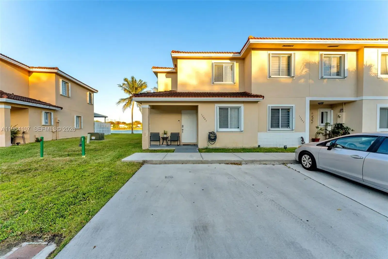 3 bedroom 3 bath Residential for sale at 17501 SW 140th Ct, Miami FL 33177