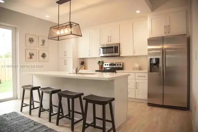 6 bedroom 3 bath Residential for sale at 15105 SW 180th St, Miami FL 33187