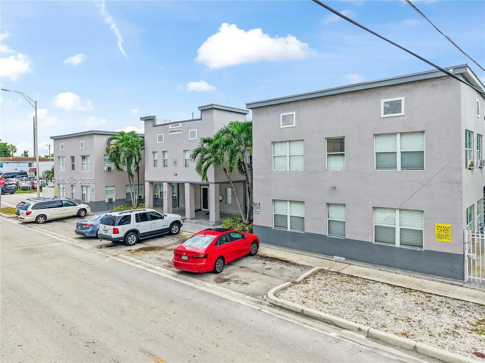 Commercial Sale for sale at 508 W 1st Ave, Hialeah FL 33010