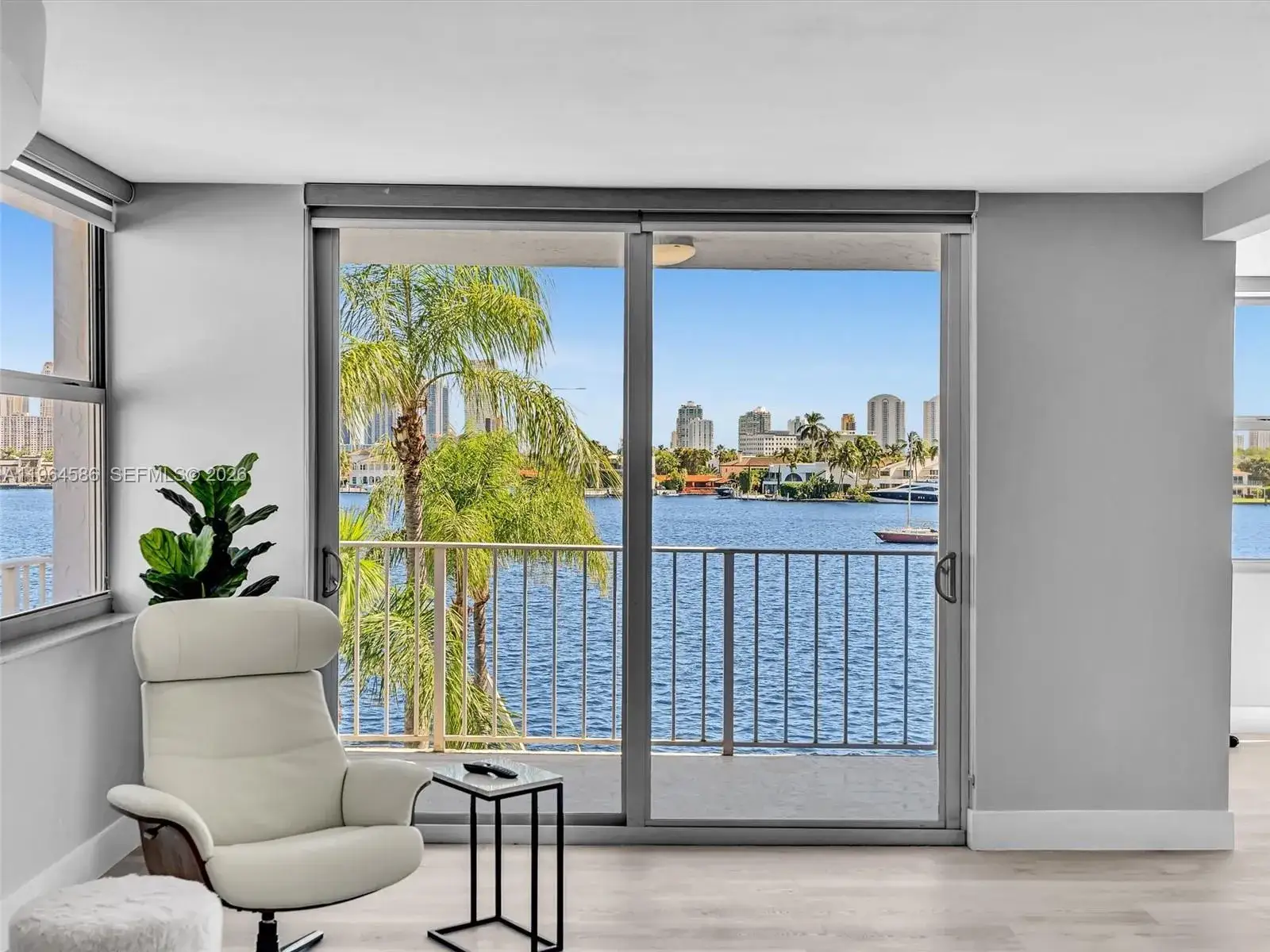 2 bedroom 2 bath Residential for sale at 16570 NE 26th Ave, North Miami Beach FL 33160