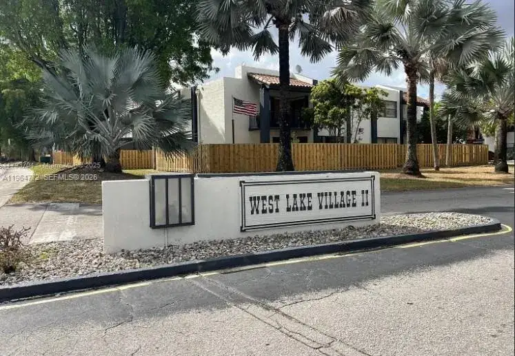 2 bedroom 1 bath Residential for sale at 440 W Park Dr # 202, Miami FL 33172