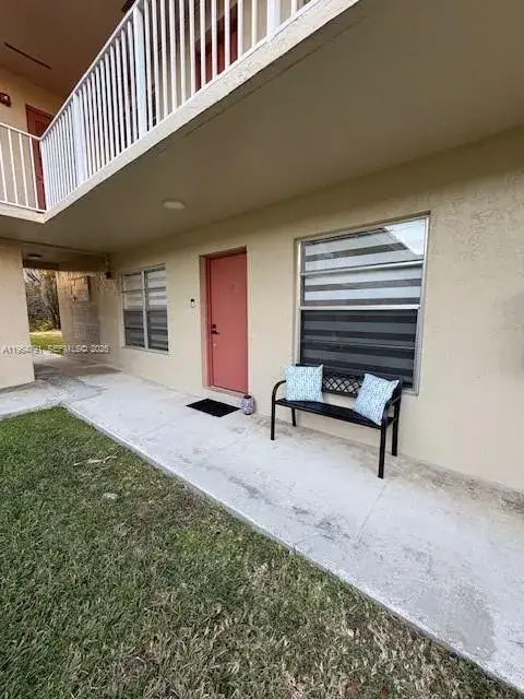2 bedroom 1 bath Residential for sale at 12841 SW 43rd Dr # 153A, Miami FL 33175