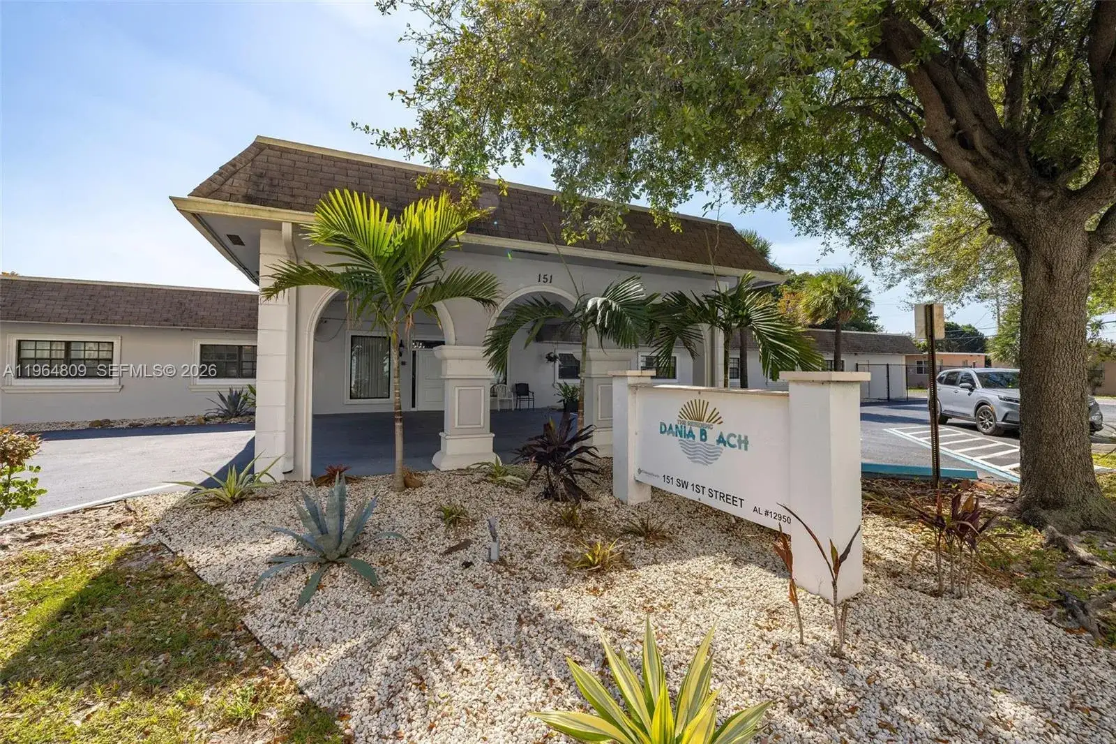 Commercial Sale for sale at 151 SW 1st St, Dania Beach FL 33004