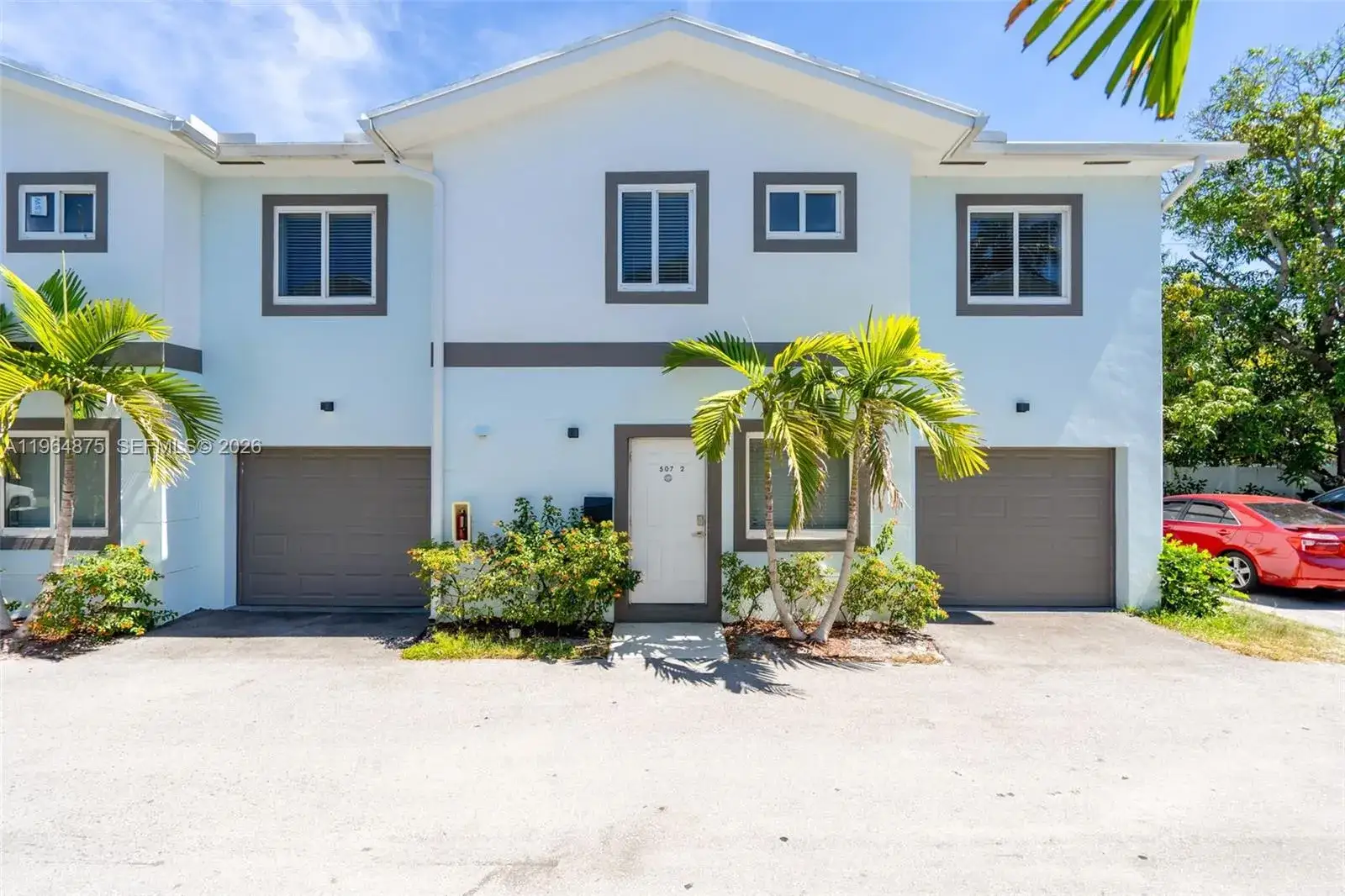 3 bedroom 2 bath Residential for sale at 507 NW 8th Ave  #2, Fort Lauderdale FL 33311
