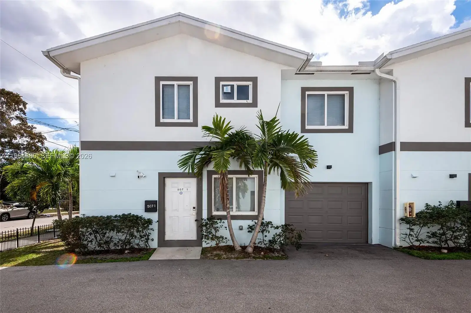 3 bedroom 2 bath Residential for sale at 507 NW 8th Ave #1, Fort Lauderdale FL 33311