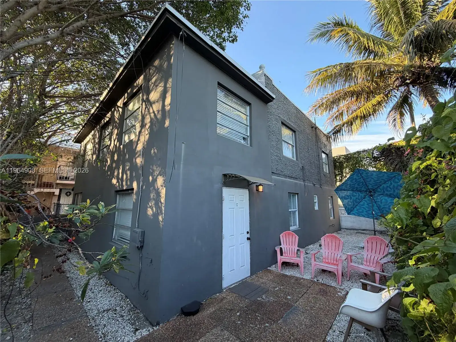 2 bedroom 1 bath Residential Lease for rent at 845 NW 3rd St # C, Miami FL 33128