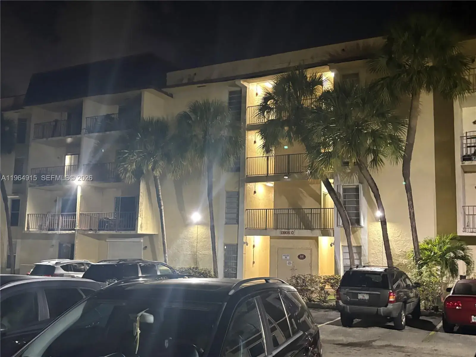 2 bedroom 1 bath Residential for sale at 11905 NE 2nd Ave # C306, North Miami FL 33161