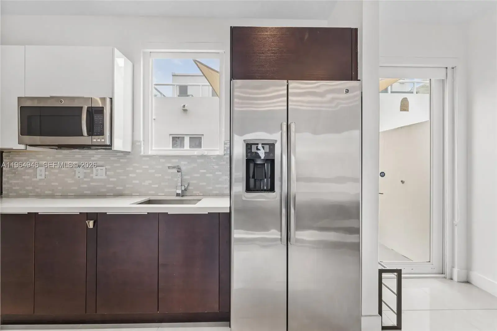 10560 NW 64th Ter, Doral FL 33178