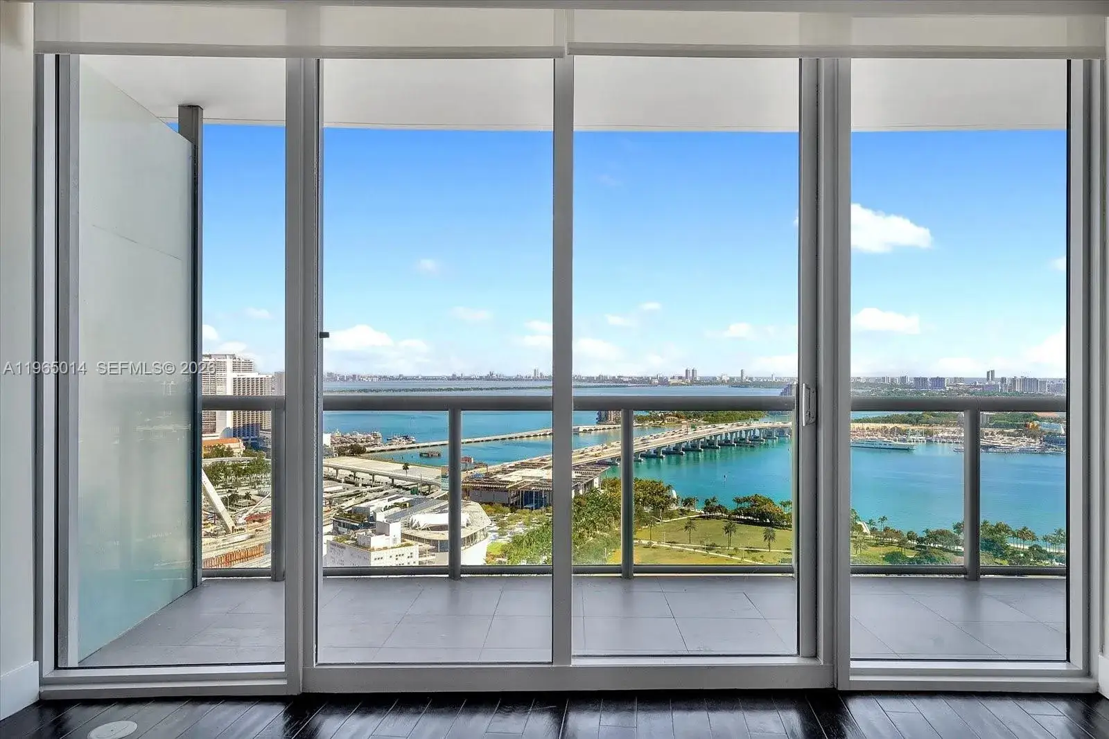 1 bedroom 1 bath Residential Lease for rent at 888 Biscayne Blvd # 3111, Miami FL 33132