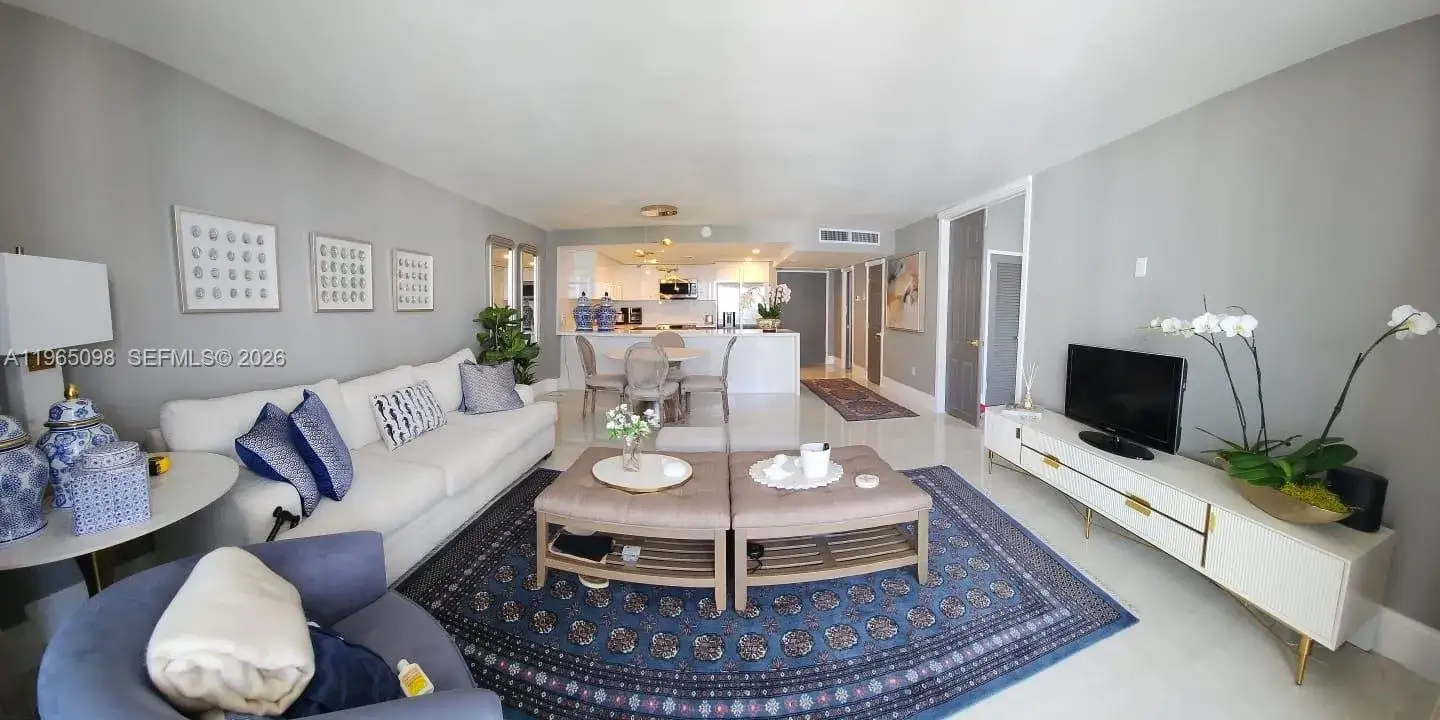 1 bedroom 2 bath Residential Lease for rent at 5701 Collins Ave # 905, Miami Beach FL 33140