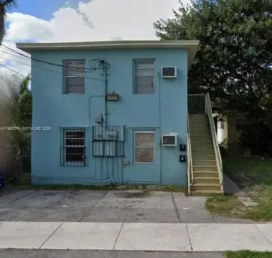 1 bedroom 1 bath Residential Lease for rent at 8290 NW 4th Ave # 2, Miami FL 33150