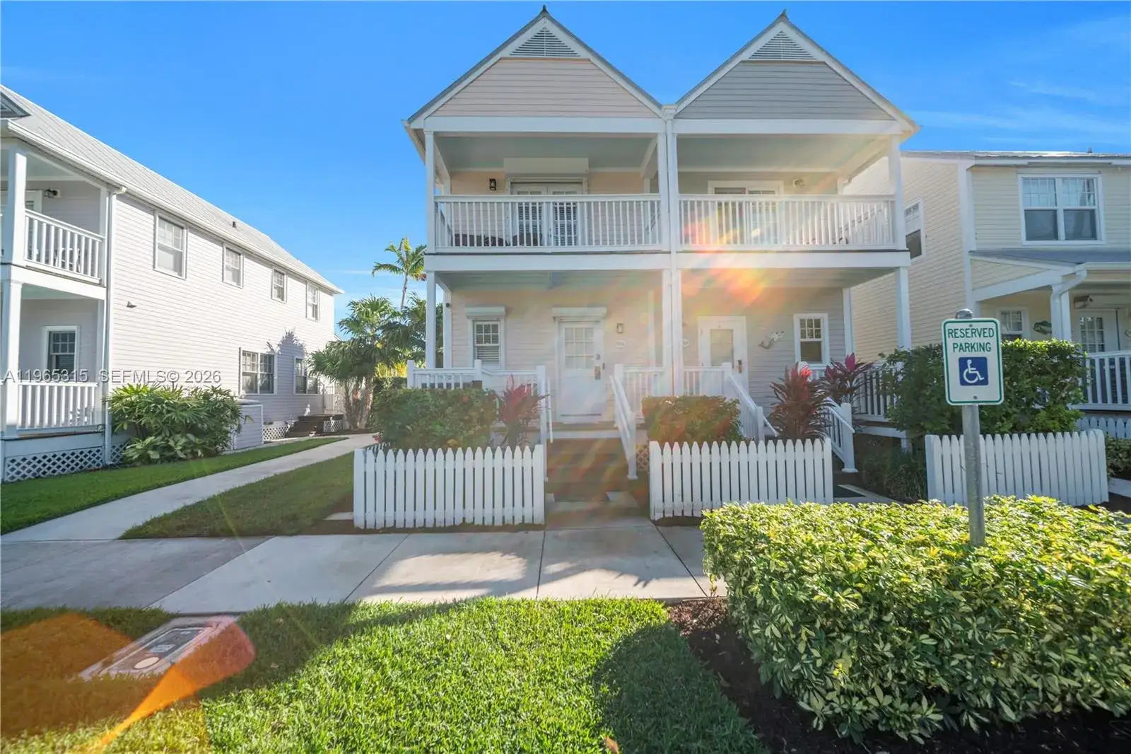 2 bedroom 2 bath Residential for sale at 7026 Harbor Village Dr, Duck FL 33050