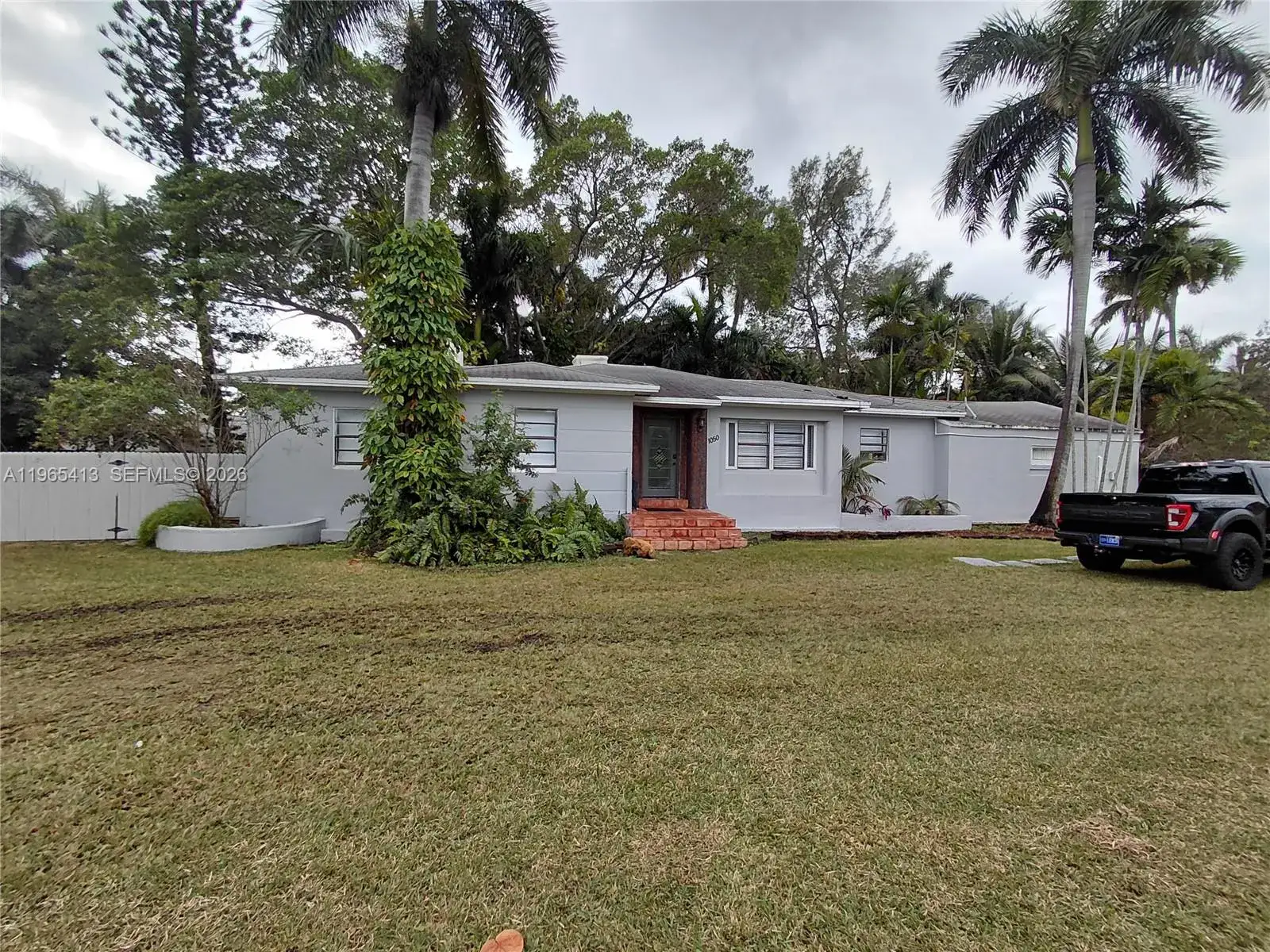 1 bedroom 1 bath Residential Lease for rent at 1050 NE 82nd St # 1, Miami FL 33138