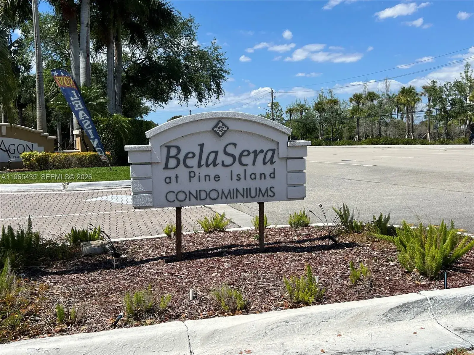 1 bedroom 1 bath Residential for sale at 711 N Pine Island Rd # 211, Plantation FL 33324