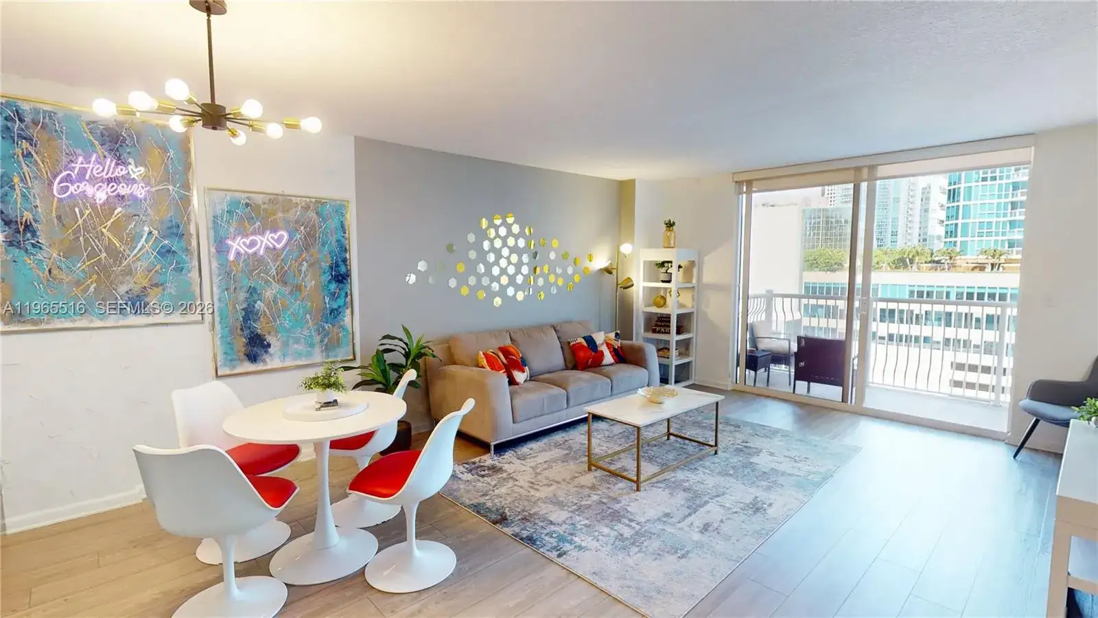 1 bedroom 1 bath Residential for sale at 1200 N Brickell Bay Dr # 2222, Miami FL 33131