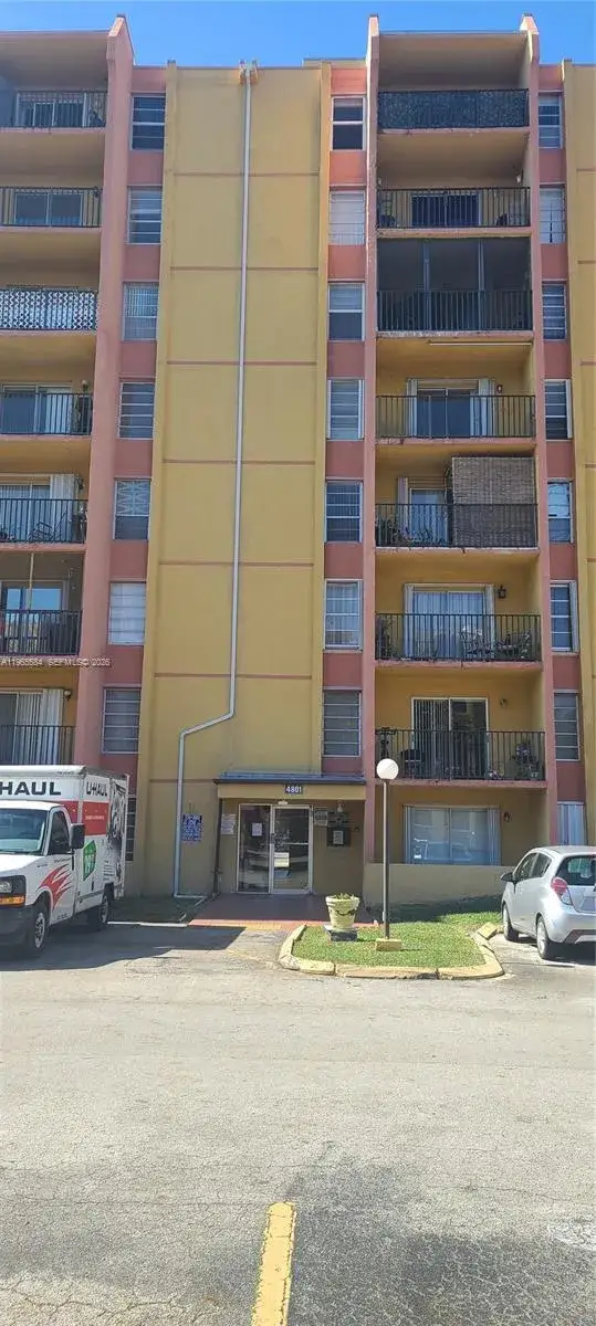2 bedroom 2 bath Residential for sale at 4801 NW 7 ST # 16, Miami FL 33126