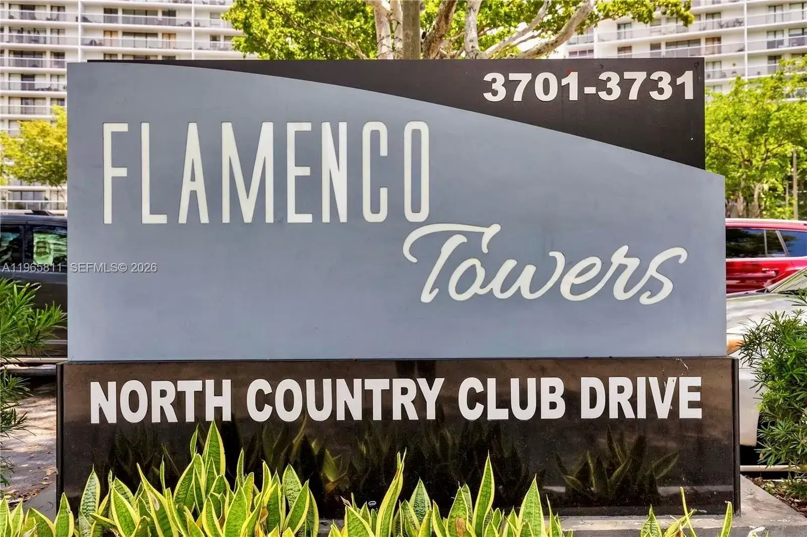 2 bedroom 2 bath Residential for sale at 3701 N Country Club Dr # 1505, Aventura FL 33180